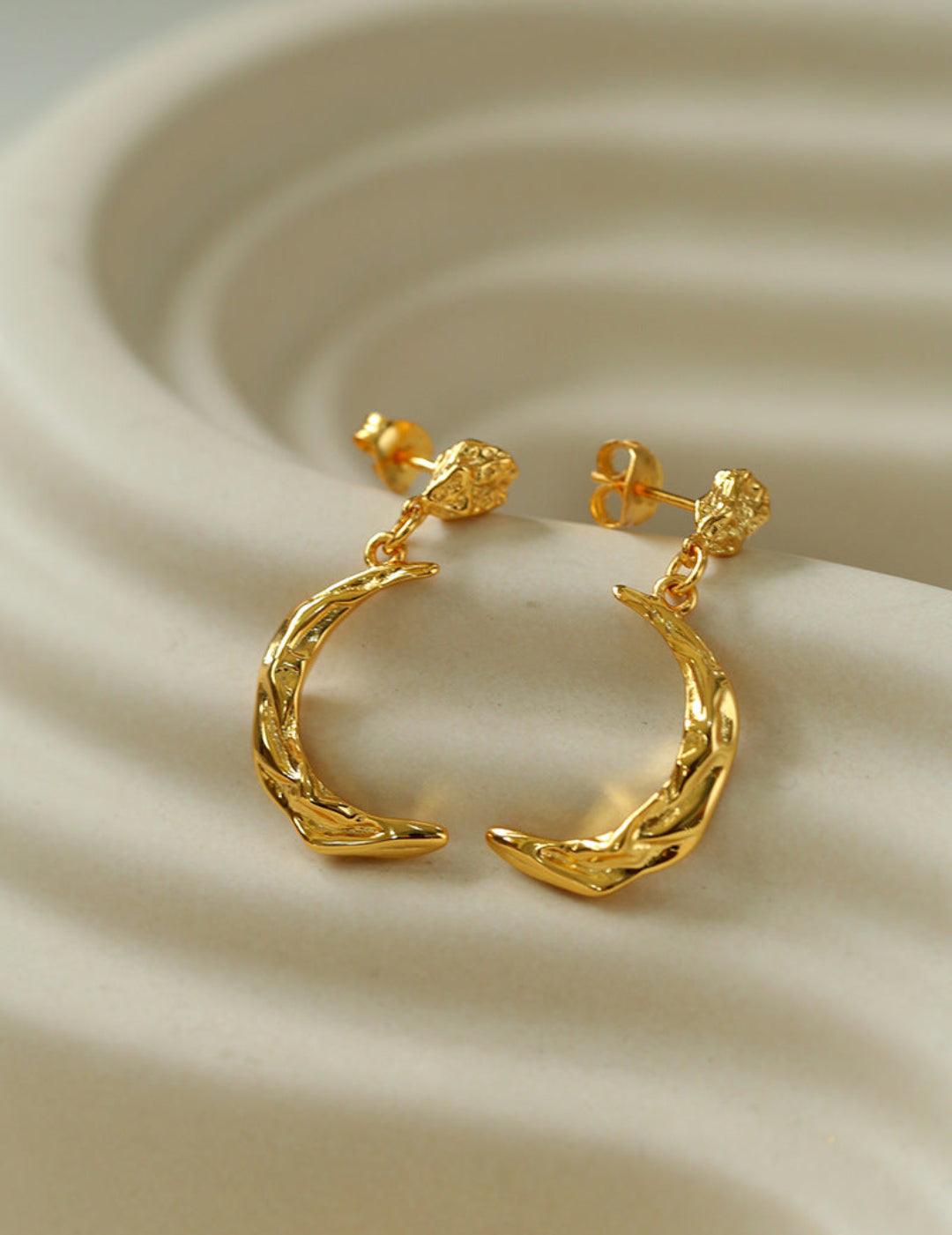 S925 Silver Moon Drop Earrings - Gembea Jewelry