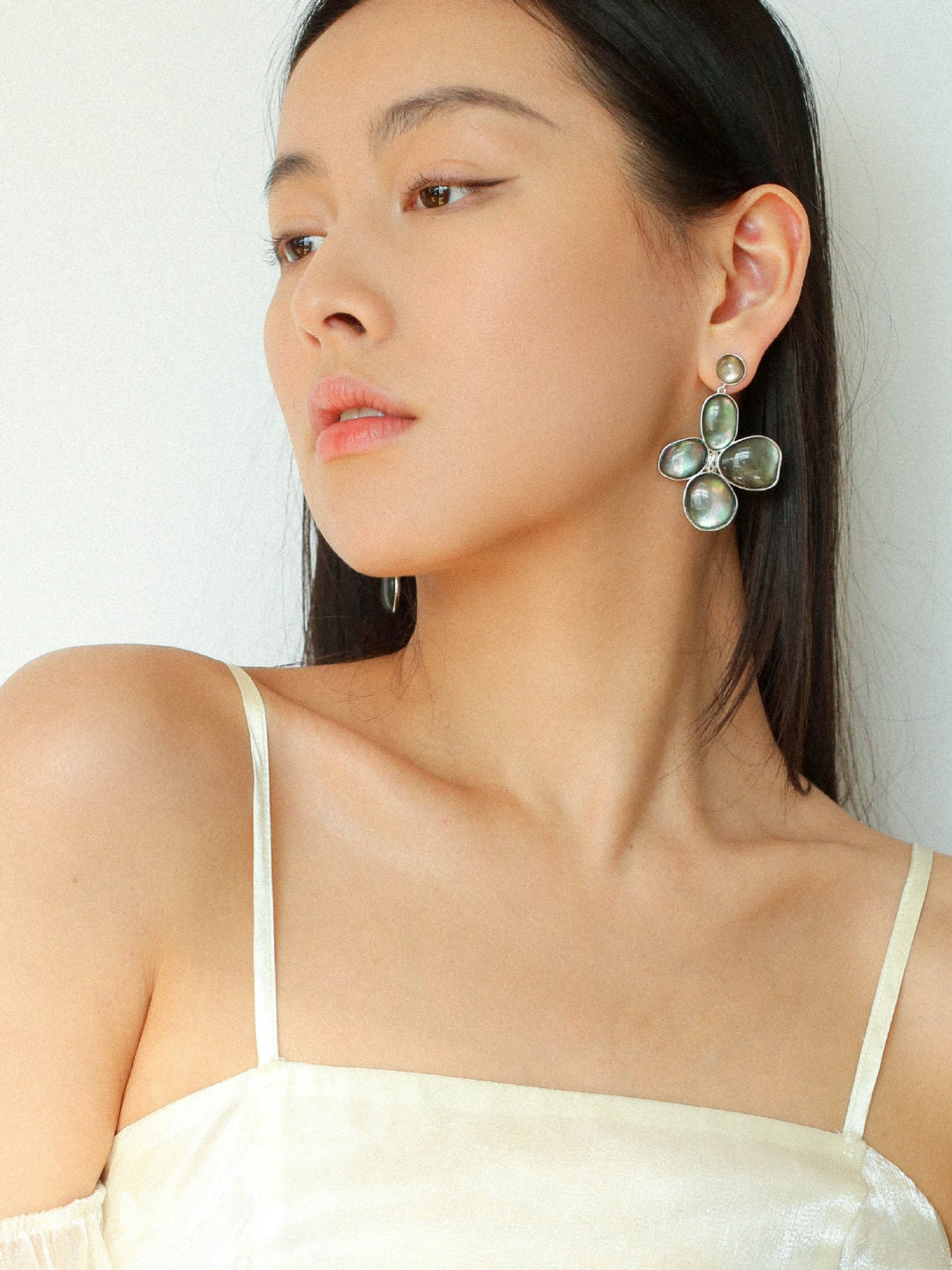 Natural Mother of Pearl Lilac Earrings