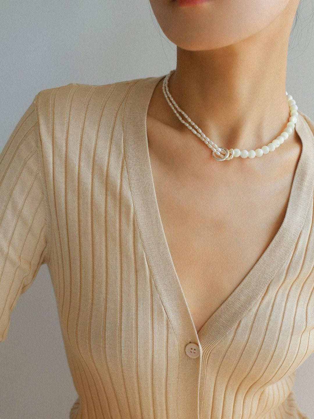 Round Buckle Rice Pearl White Shell Necklace - Gembea Jewelry