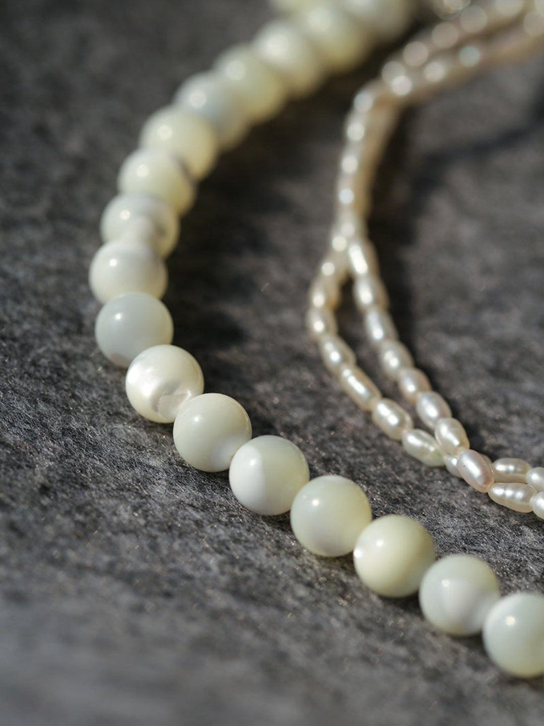 Round Buckle Rice Pearl White Shell Necklace - Gembea Jewelry
