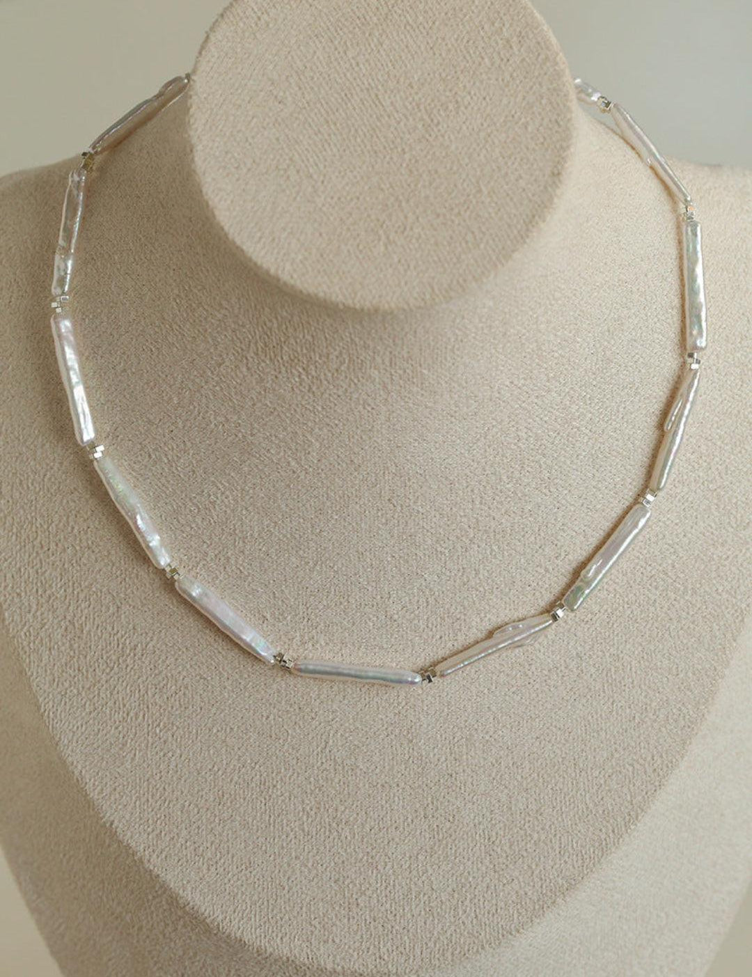 Spring Heartbeat Toothpick Pearl Necklace - Gembea Jewelry