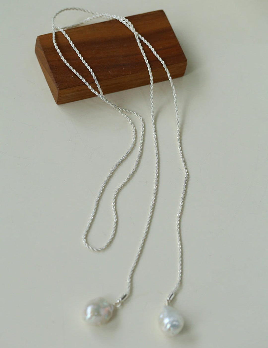 Twist Chain Baroque Pearl Necklace - Gembea Jewelry