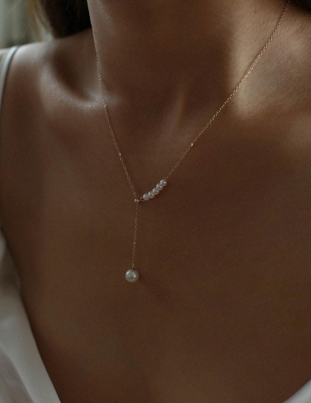 Love and the City D Model Chain Pearl Necklace - Gembea Jewelry