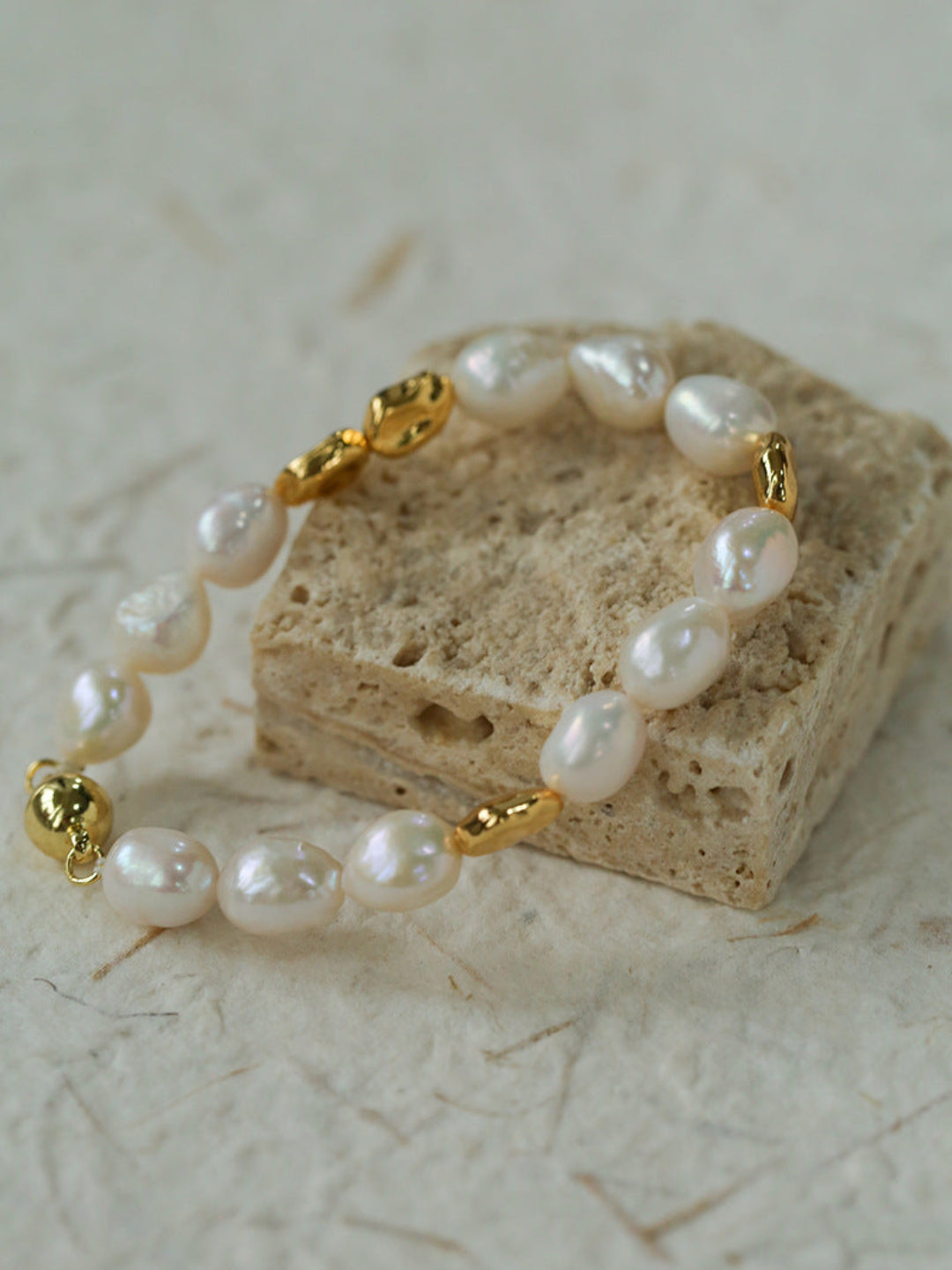 Magnetic Buckle Irregular Metal Pearl Bracelet