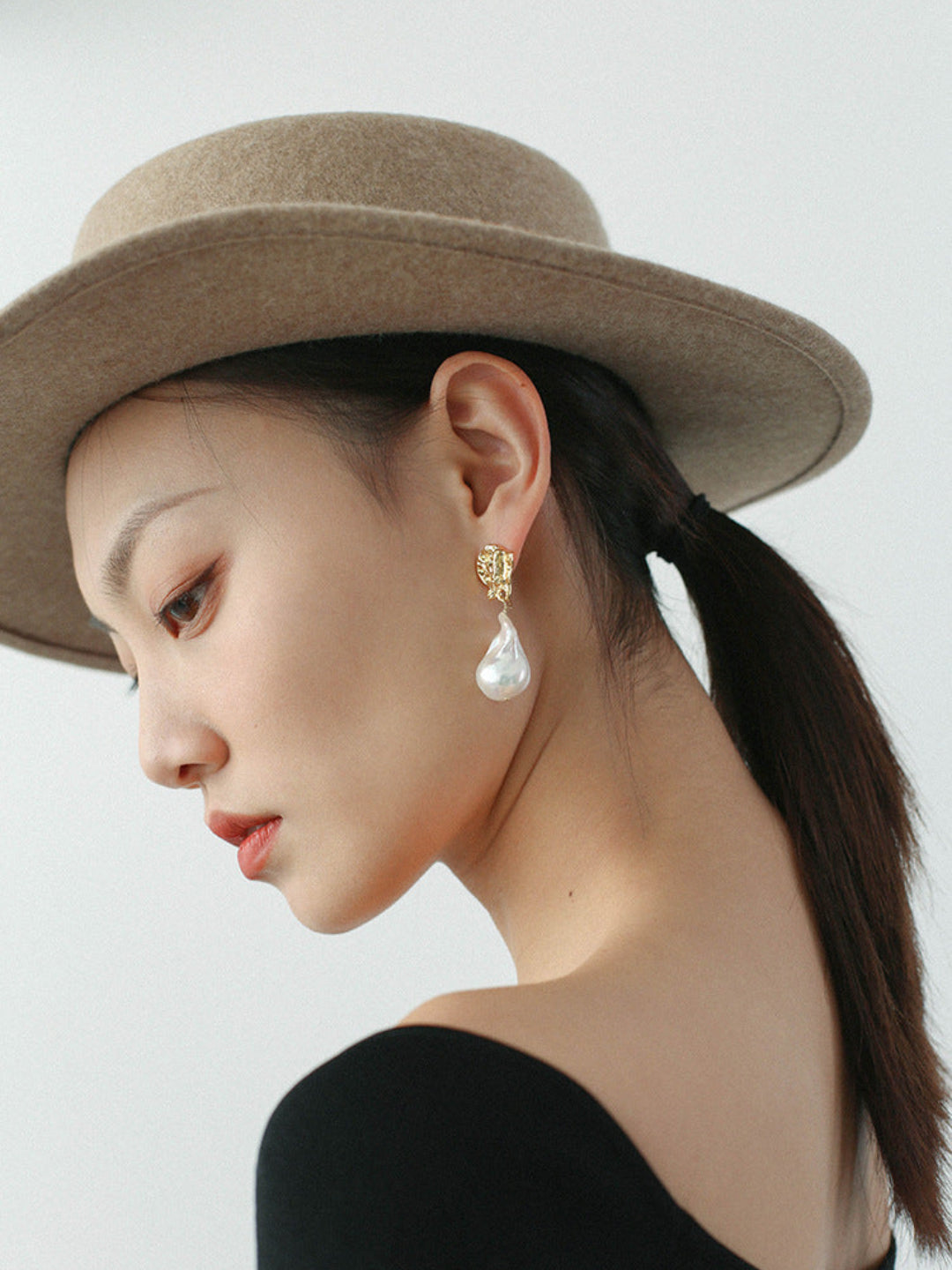 Gembea Jewelry Metal Lava Baroque Pearl Drop Earrings