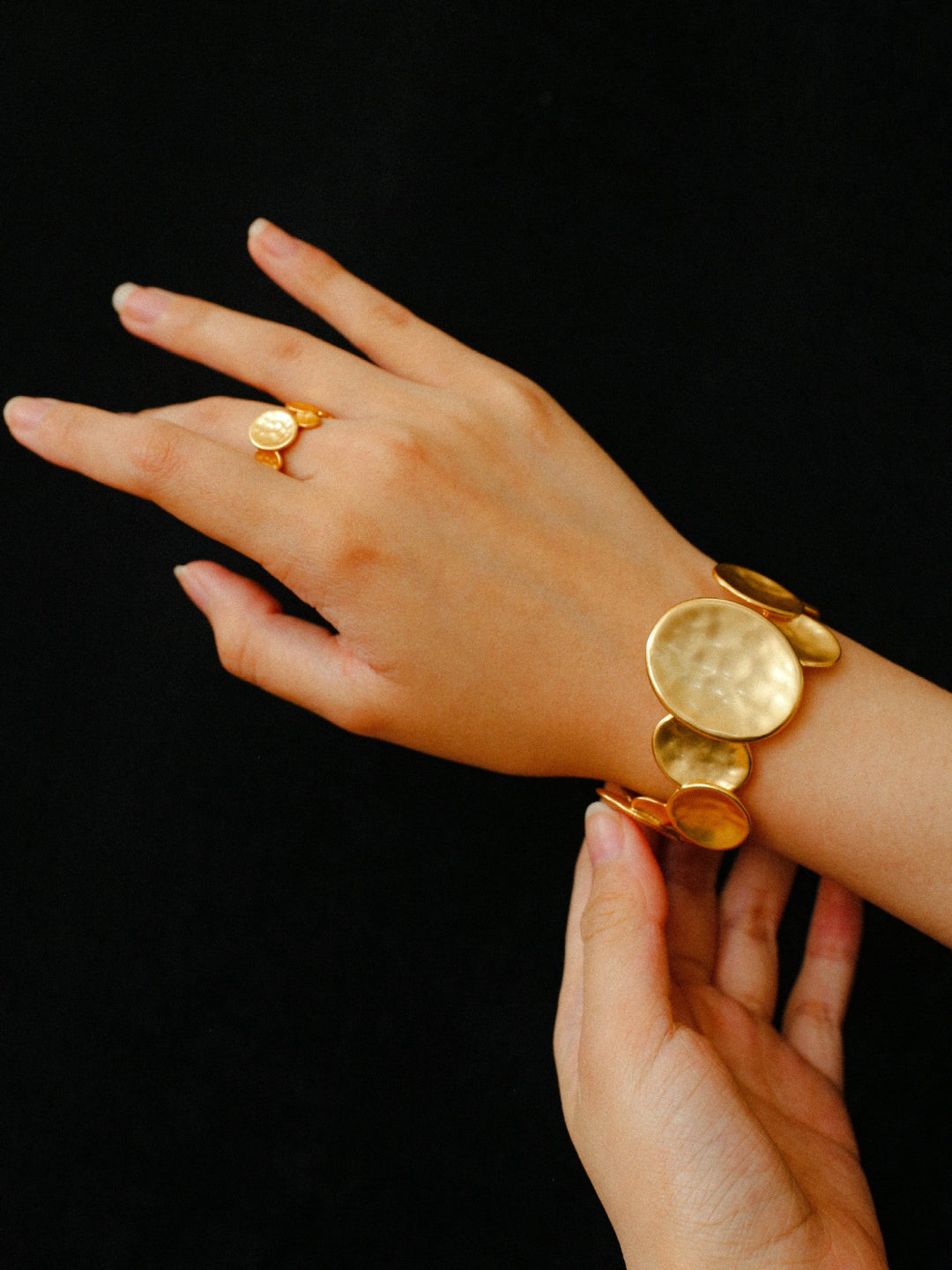 Round Spoon Burnt White Bangle Bracelet