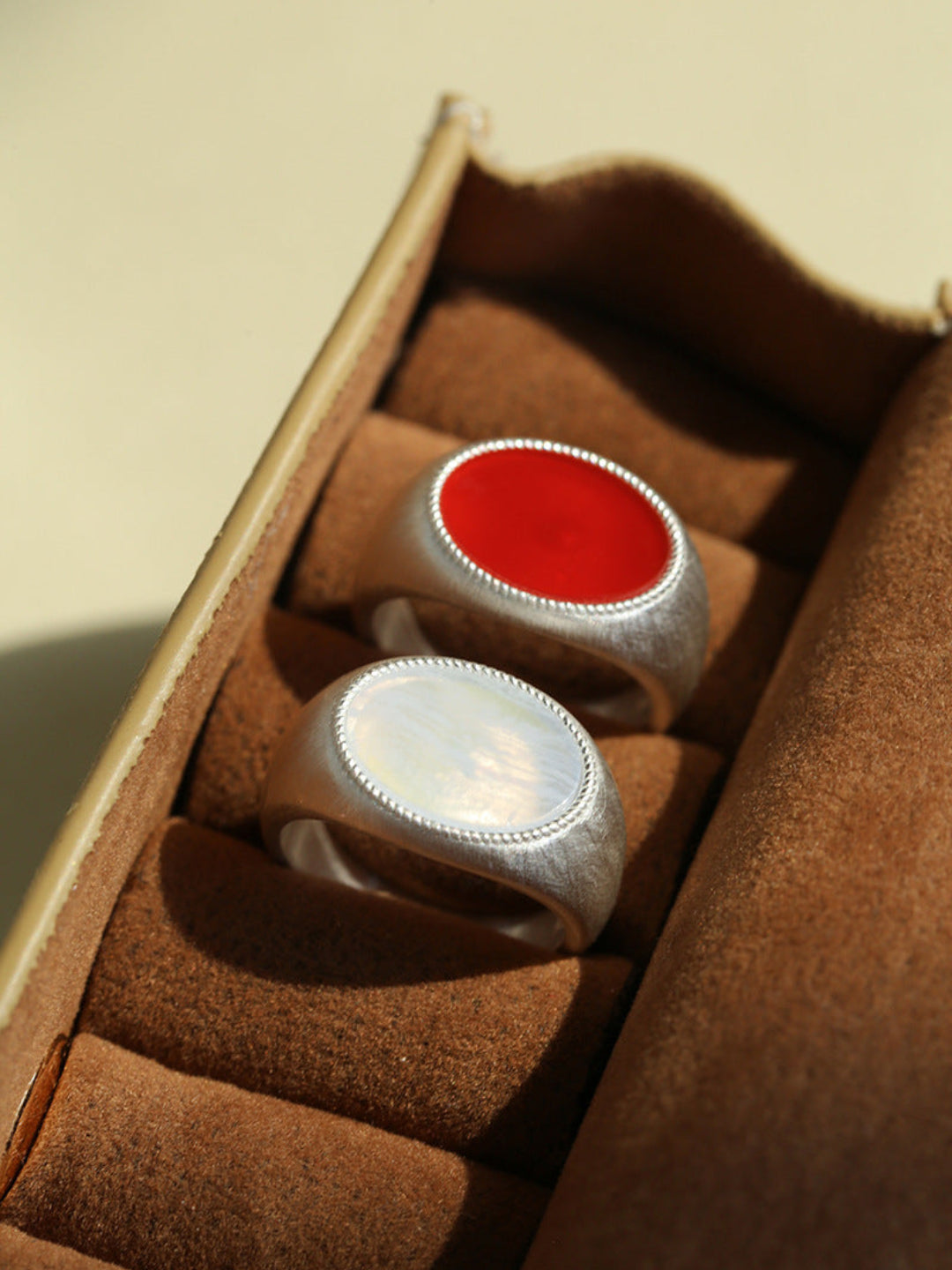 Gembea jewelry Wide Silver Brushed Agate Ring