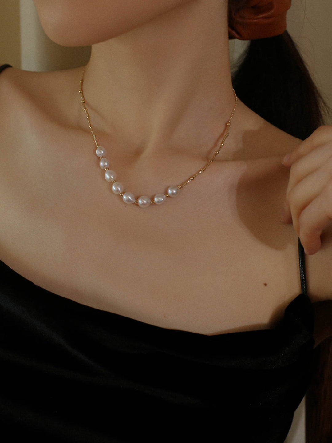 Smile Natural Shaped Pearl Necklace