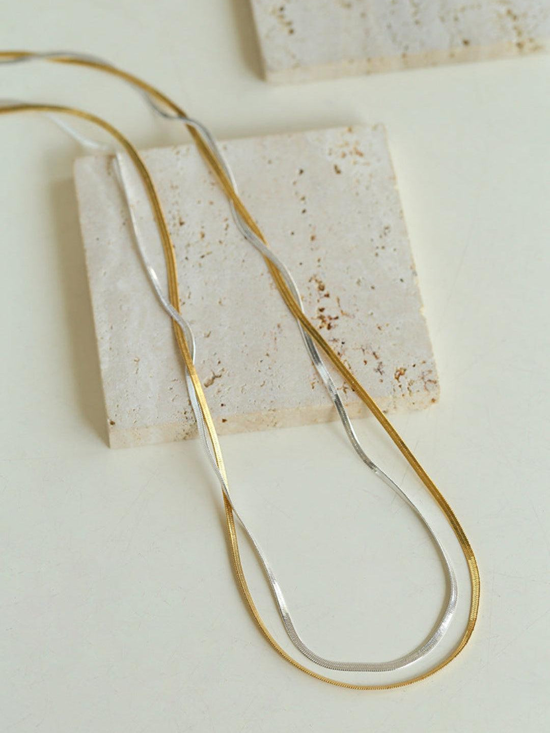 Spring Heartbeat Snake Bone Chain Necklace - Gembea Jewelry