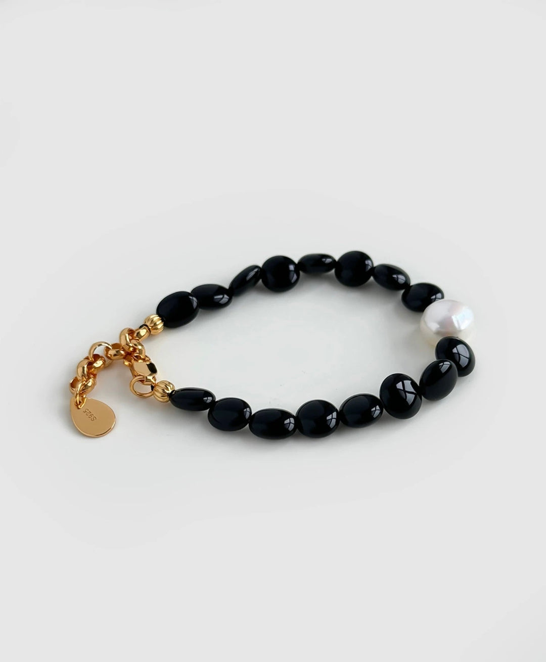 Oval-shaped Black Agate Bead Pearl Bracelet GEMBEA JEWELRY