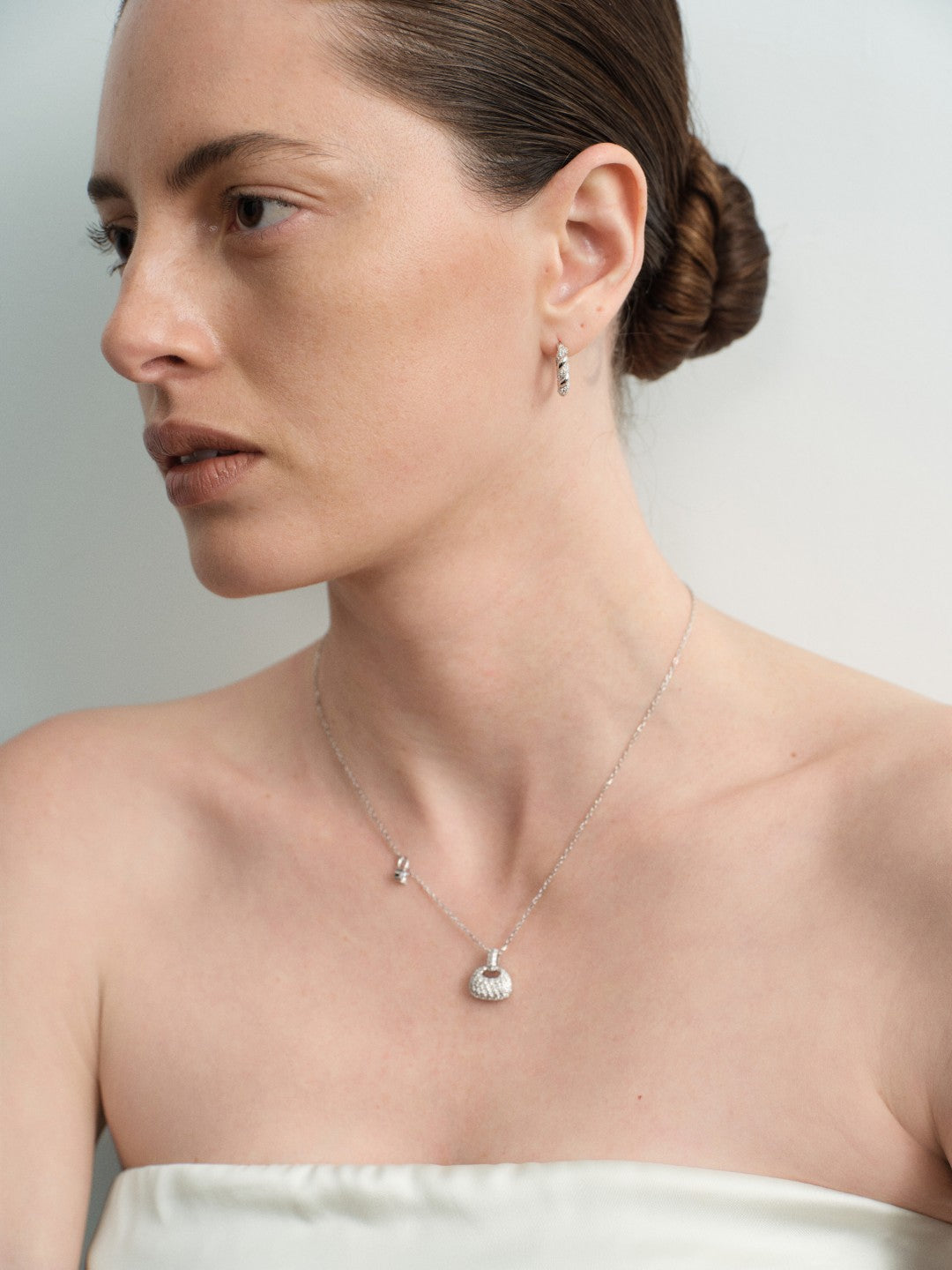 Petit Bag Lab-grown Diamond Silver Chain Necklace gembea jewelry
