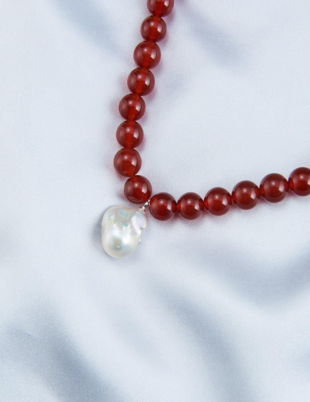 Red Agate Baroque Pearl Pendant Necklace - Gembea Jewelry