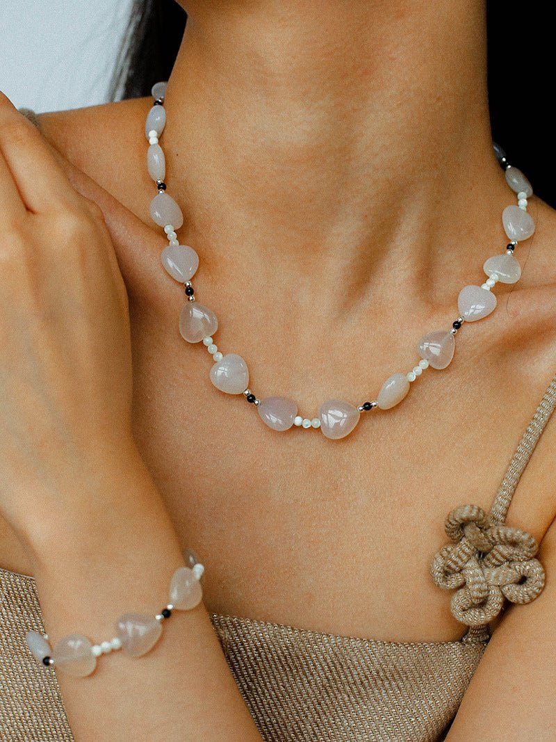 Romantic Heart-Shaped White Agate Beaded Bracelet gembea jewelry