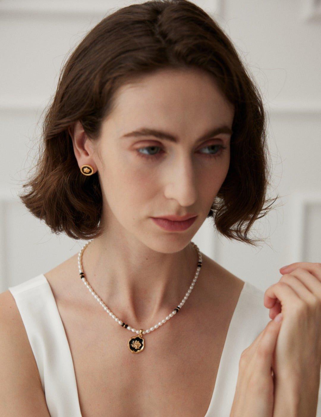 Rose Flower Pendant Black Agate Pearl Necklace - Gembea Jewelry