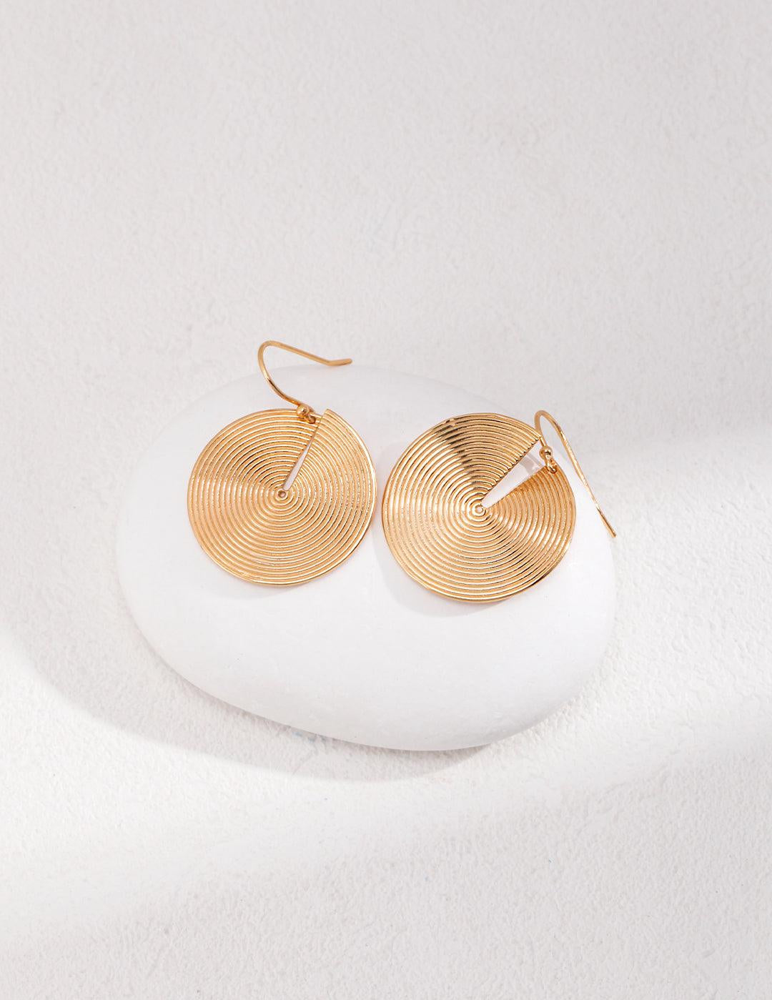 Round 18K Gold Vintage Gold Fan Earrings - Gembea Jewelry