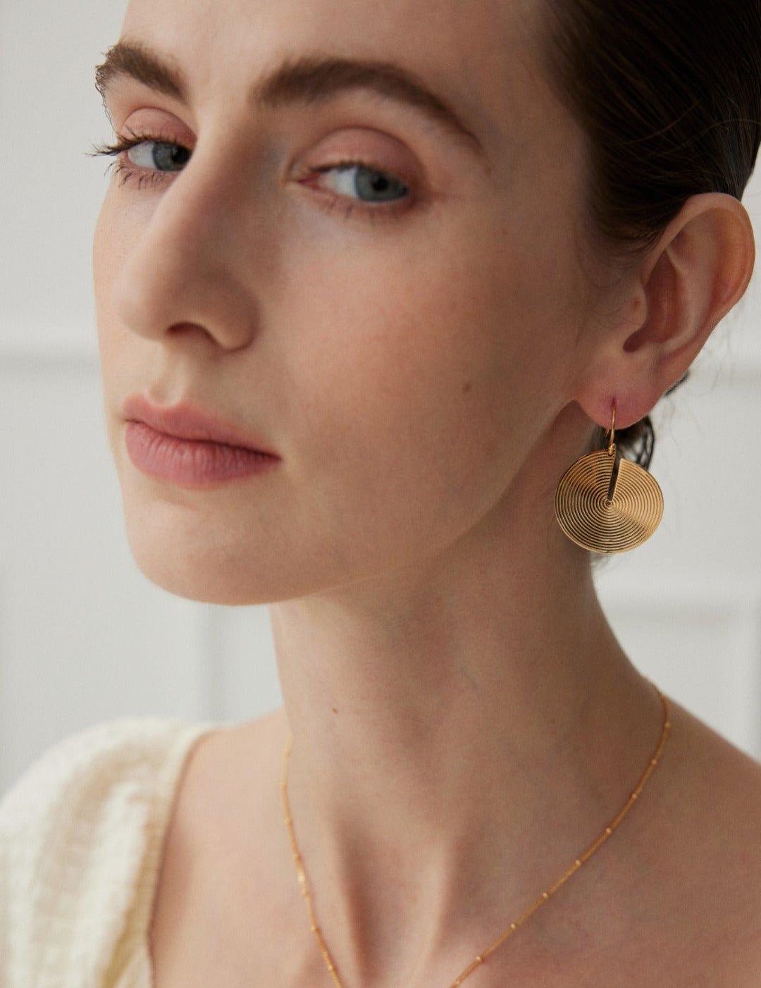 Round 18K Gold Vintage Gold Fan Earrings - Gembea Jewelry