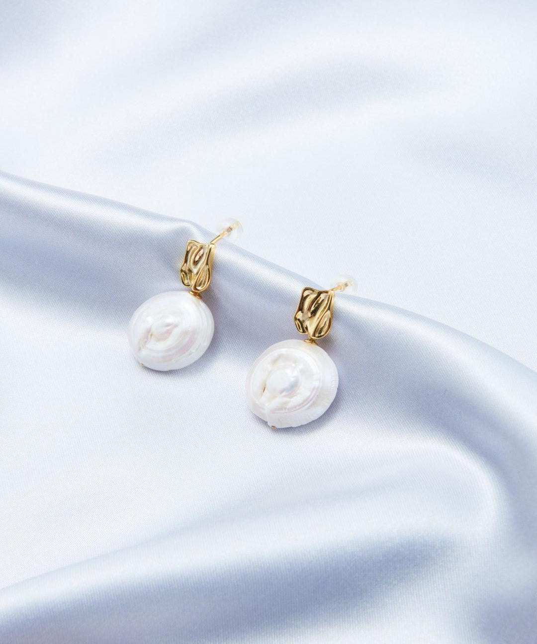 Round Pendant Baroque Pearl Earrings - Gembea Jewelry