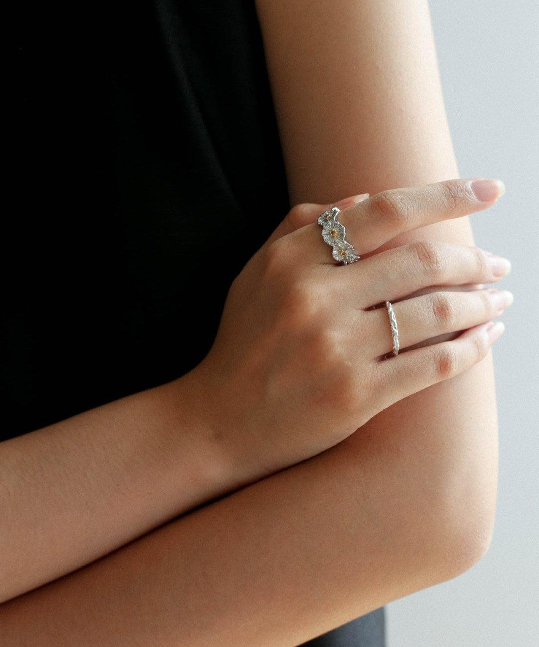 S925 Silver Little Daisy Open Set Ring - Gembea Jewelry