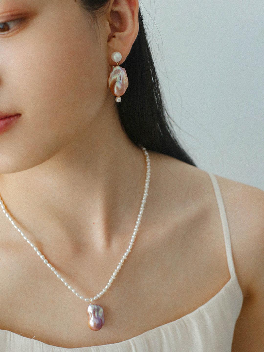 Sea's Embrace Series Baroque Pearl Pendant Necklace - Gembea Jewelry