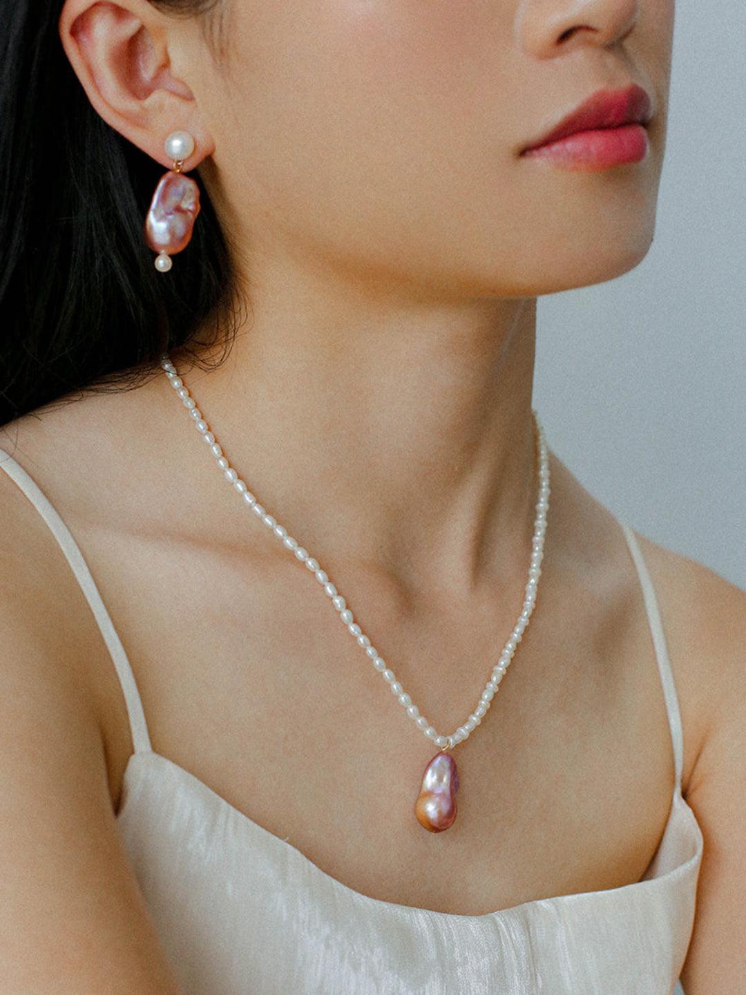 Sea's Embrace Series Baroque Pearl Pendant Necklace - Gembea Jewelry
