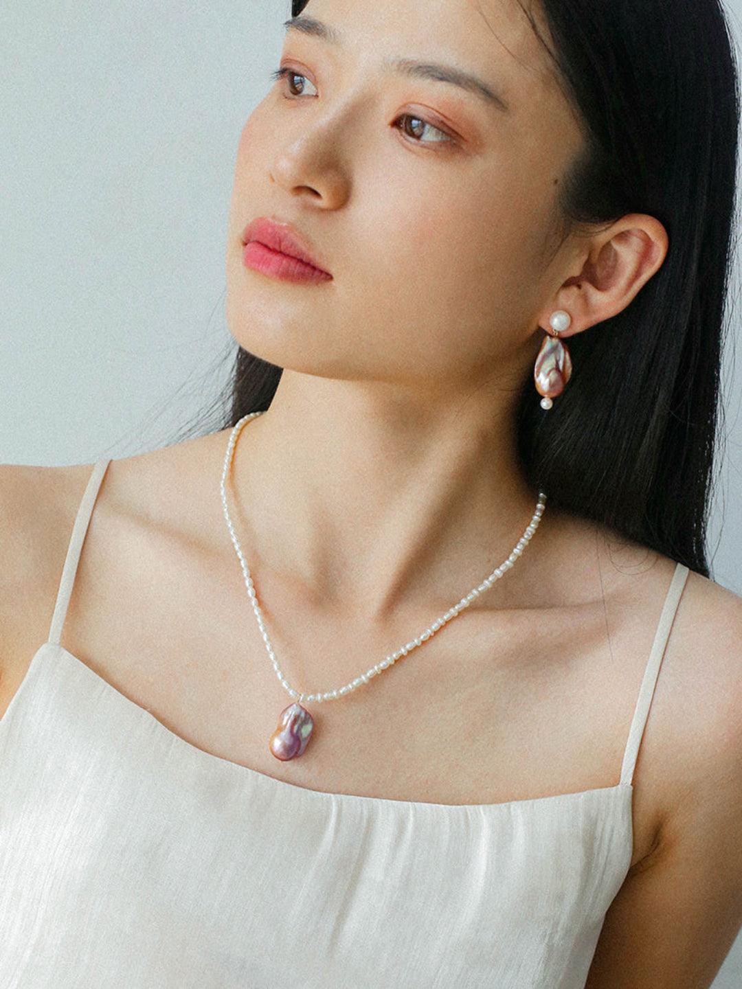 Sea's Embrace Series Baroque Pearl Pendant Necklace - Gembea Jewelry