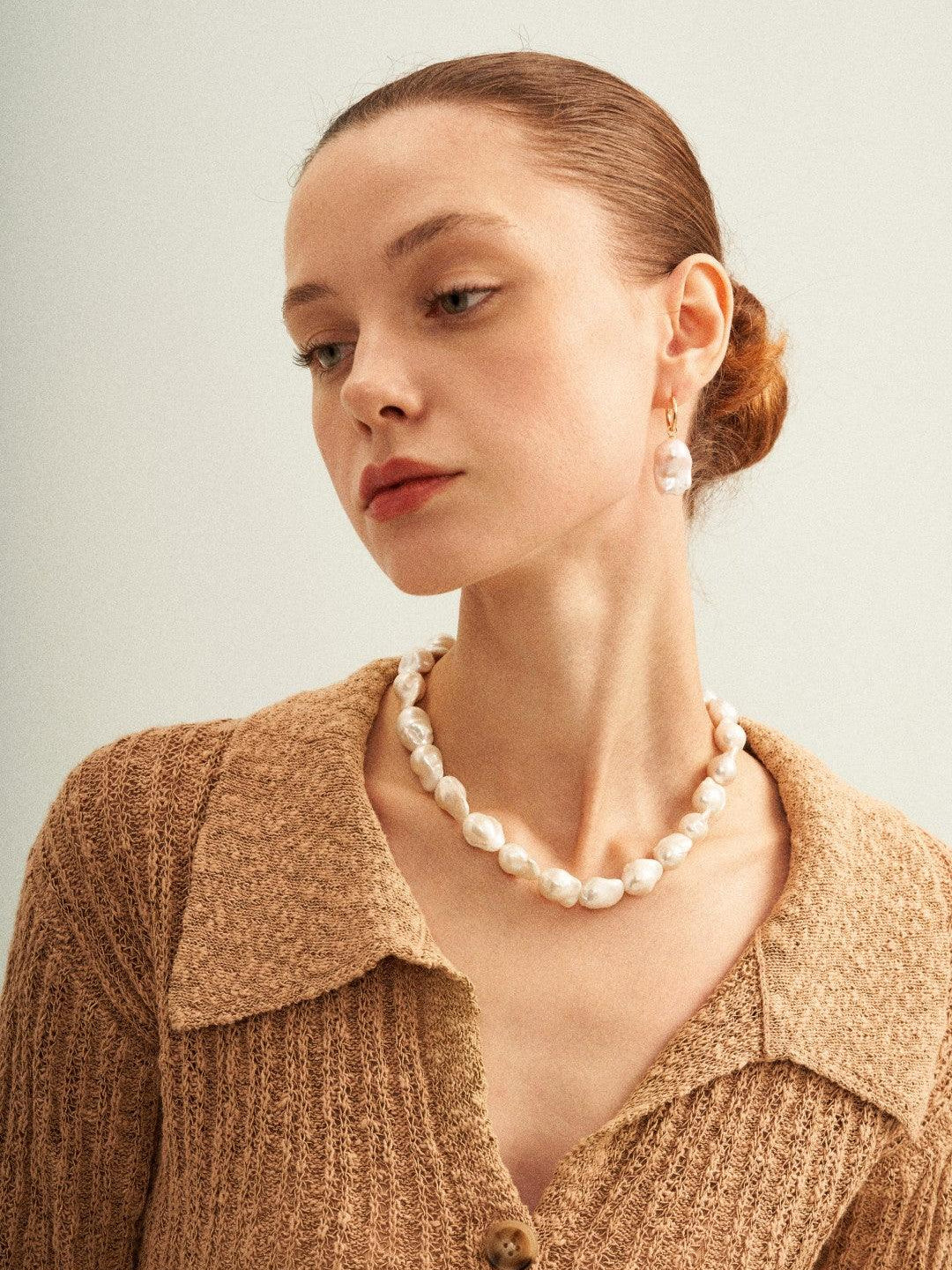 Shaped Big Baroque Beaded Choker Necklace - Gembea Jewelry