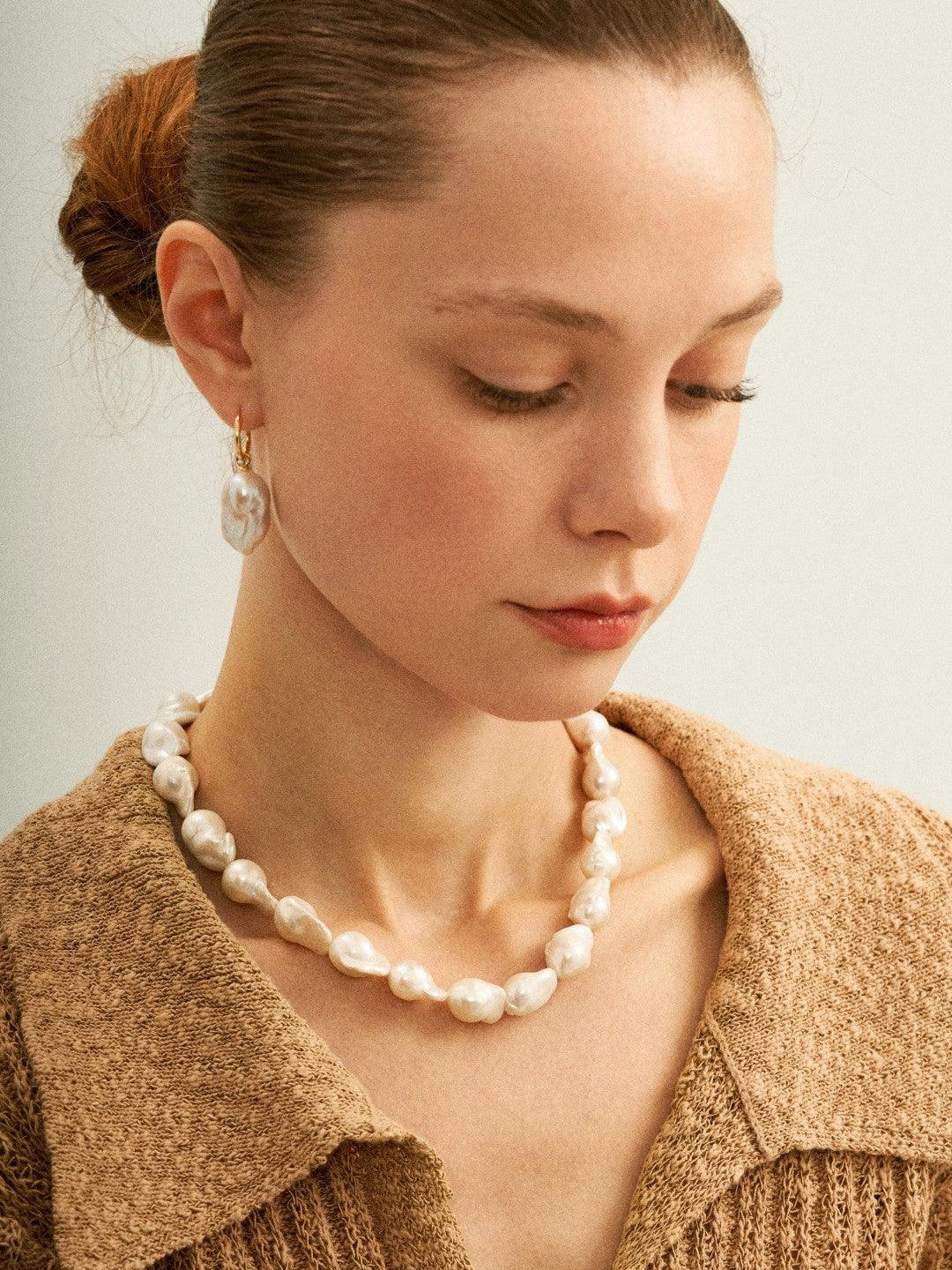 Shaped Big Baroque Beaded Choker Necklace - Gembea Jewelry