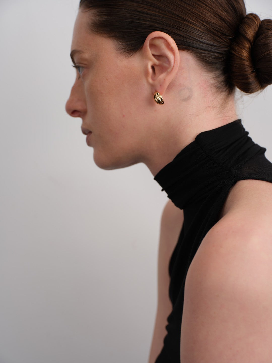 Shell Ellipse Vintage Gold Stud Earrings gembea jewelry