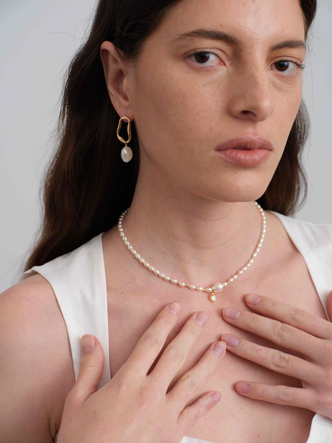 Silent Glow Cubic Zircon Pendant Pearl Necklace gembea jewelry