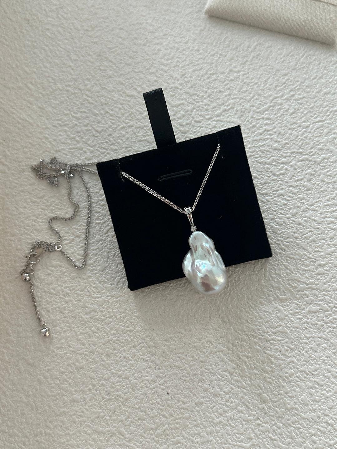 Silver Chain Baroque Pearl Pendant Necklace - Gembea Jewelry