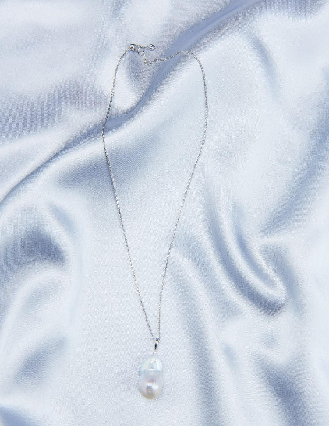 Silver Chain Baroque Pearl Pendant Necklace - Gembea Jewelry