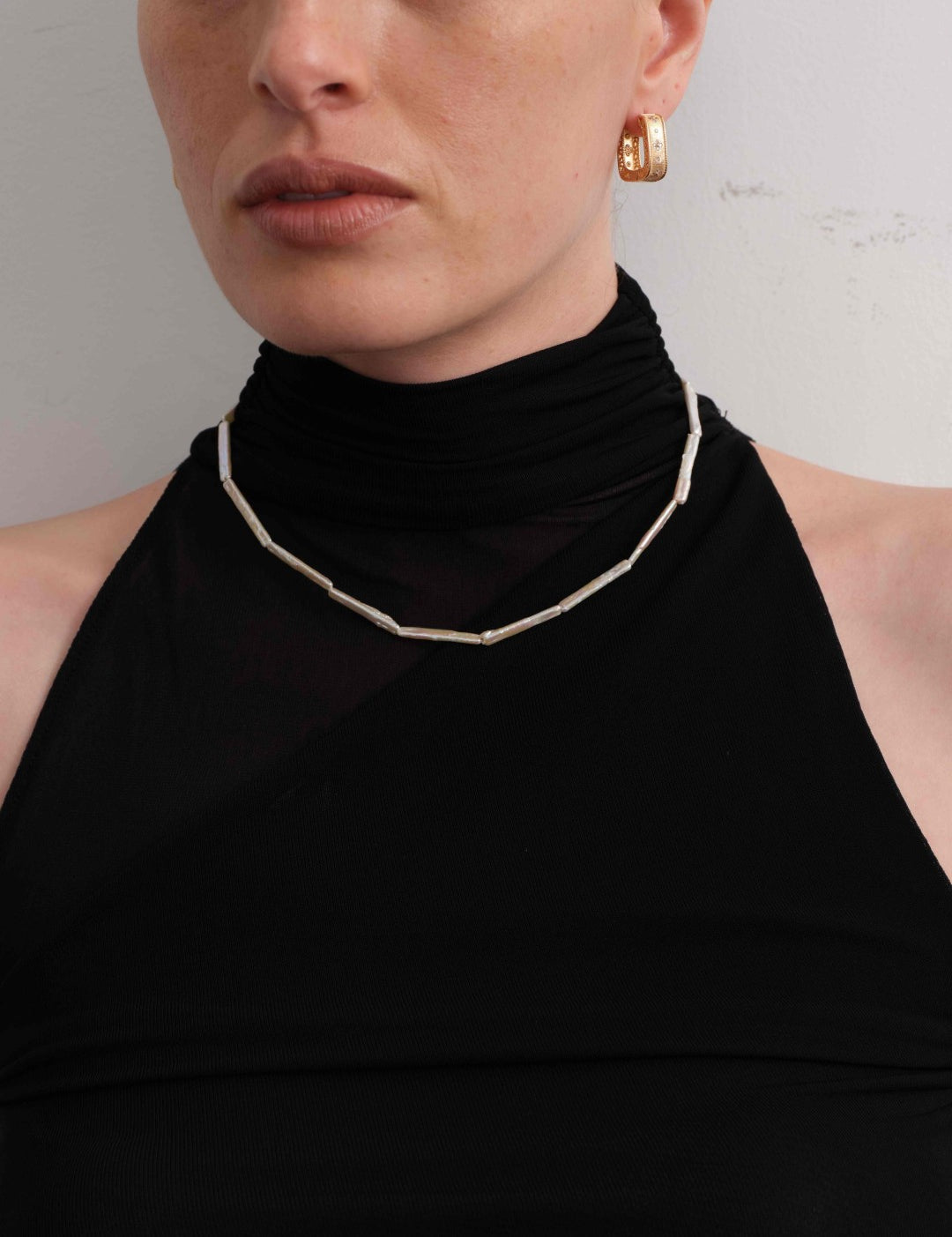 Simple Linea Baroque Pearl Necklace gembea jewelry