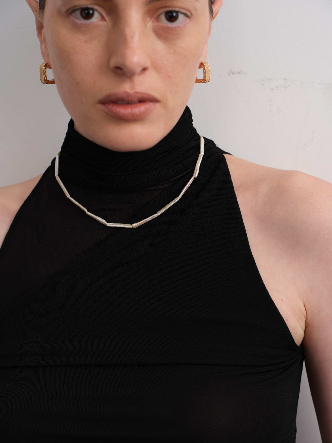 Simple Linea Baroque Pearl Necklace gembea jewelry