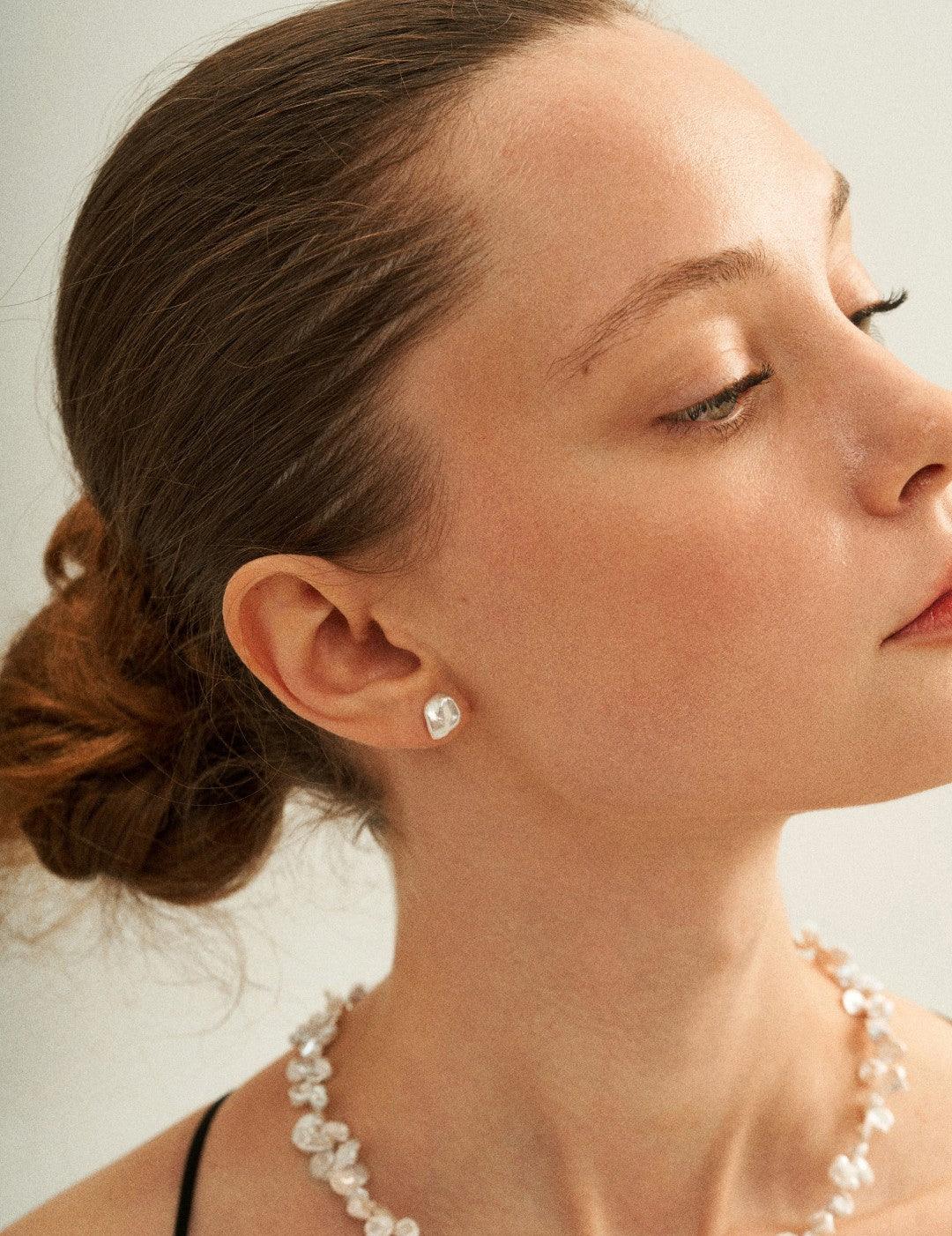 Simple Keshi Baroque Pearl Stud Earrings - Gembea Jewelry