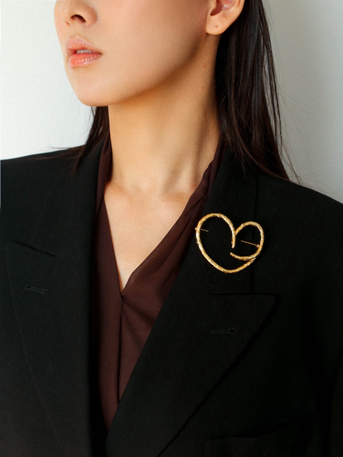Simple Line Heart Shaped Brooch gembea jewelry