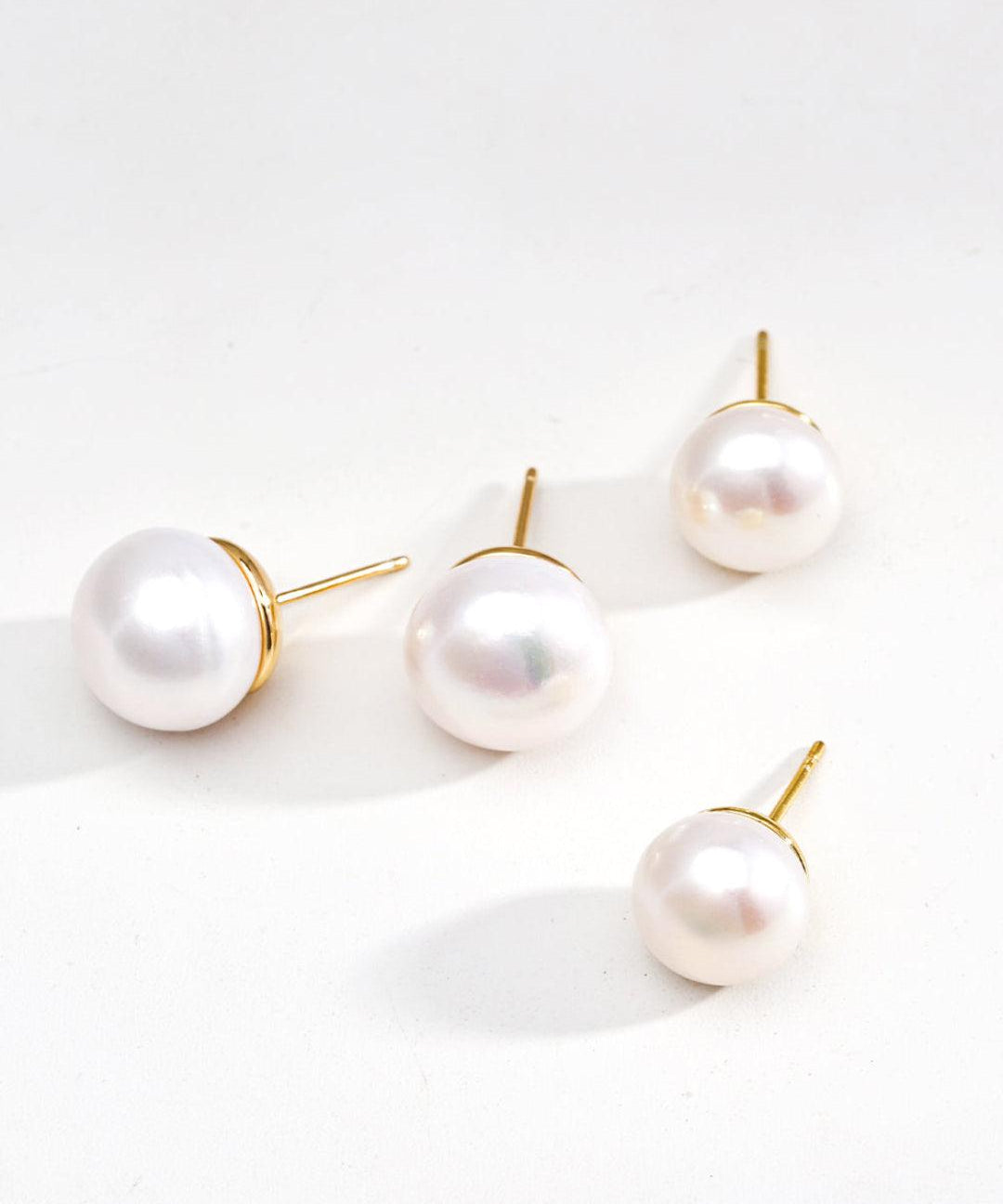 Simple Oval Freshwater Pearl Stud Earrings - Gembea Jewelry