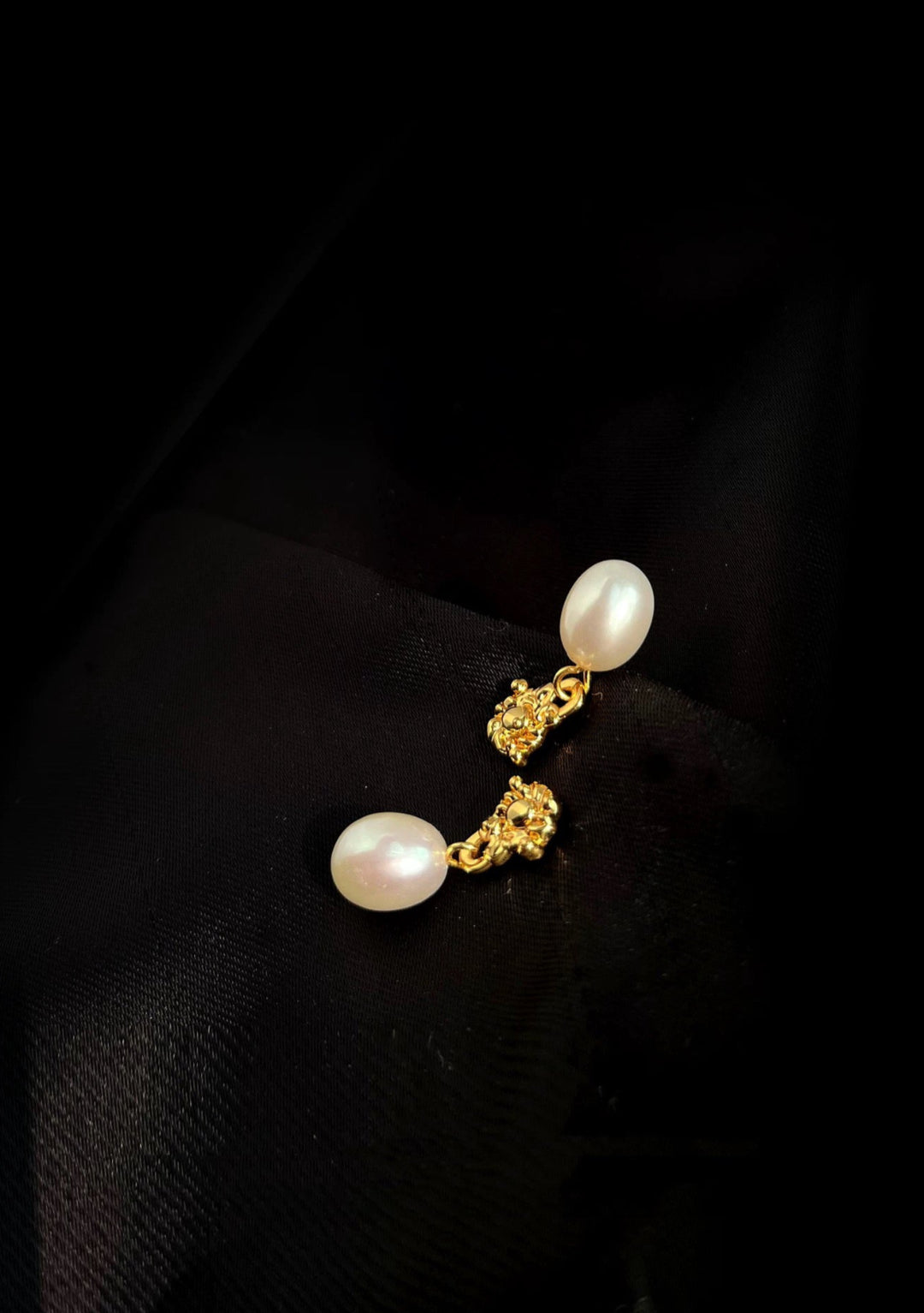 Simple Oval Real Pearl Drop Earrings gembea jewelry