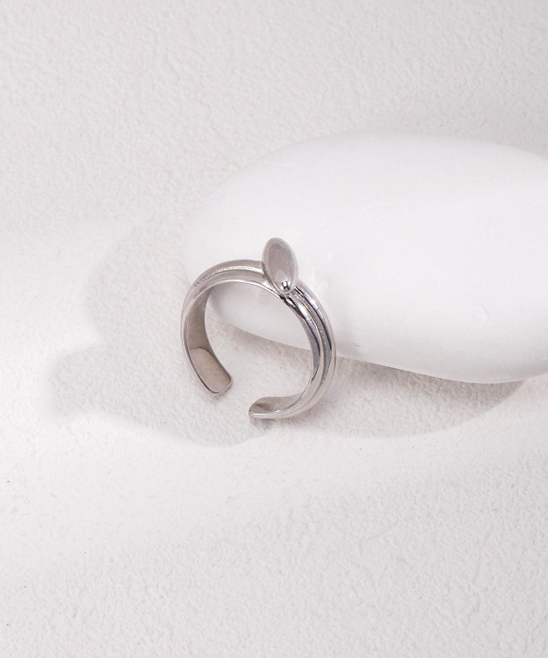 Simple Open Small Oval Ring Gembea - Gembea Jewelry