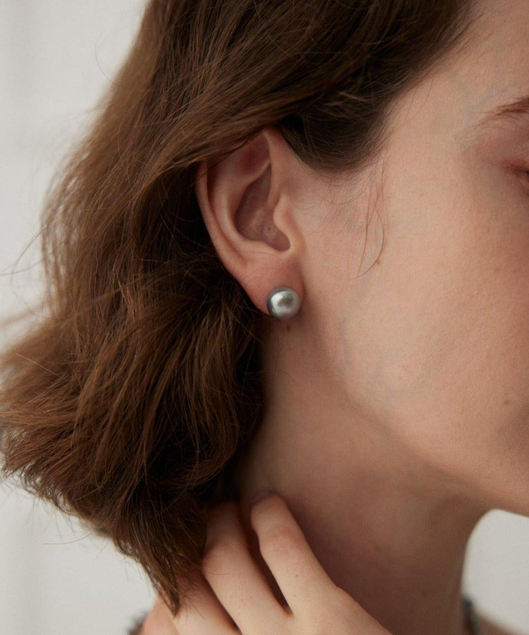 Simple Round Natural Freshwater Pearl Earrings - Gembea Jewelry