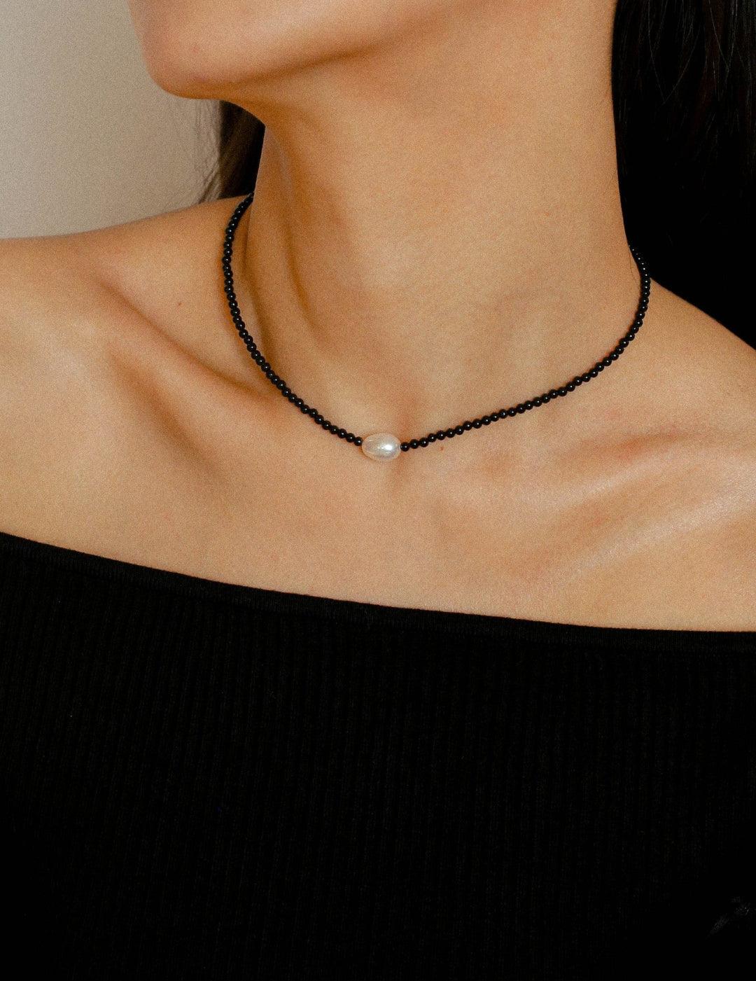 Single Pearl Black Red Agate Beaded Necklace - Gembea Jewelry