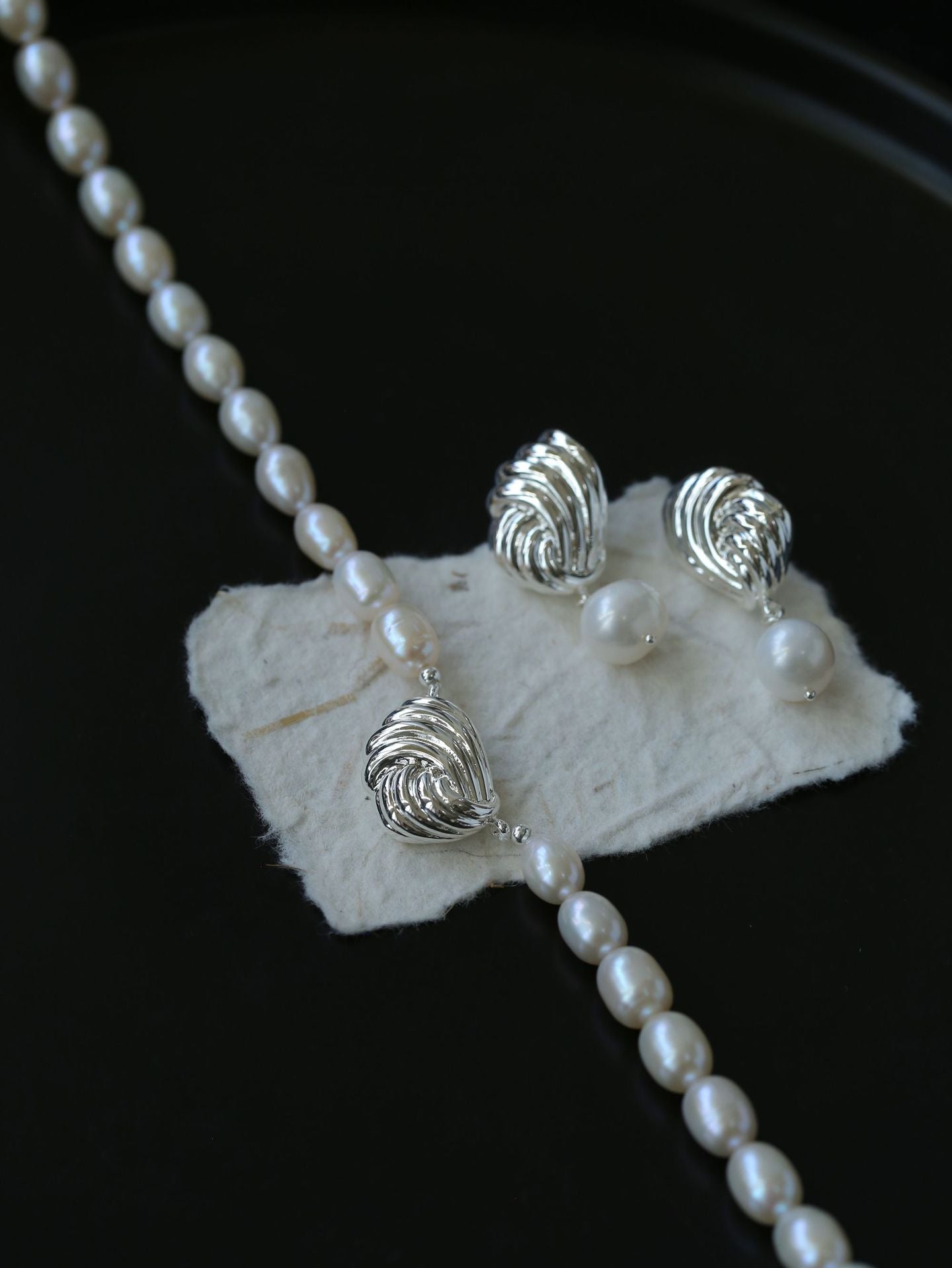 Spiral Metal Wind Stripe Pearl Drop Earrings gembea jewelry