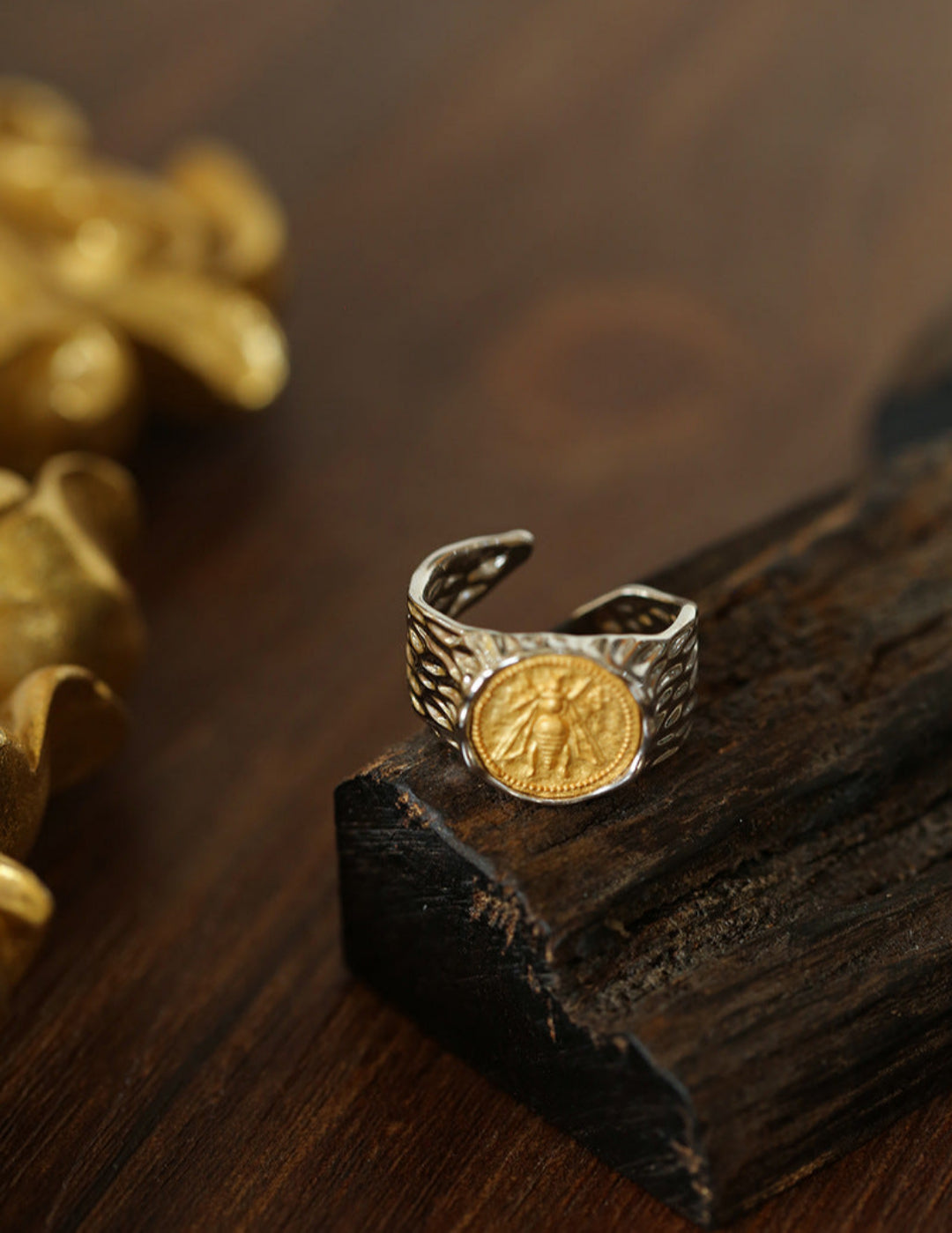 Style H Vintage Bee Coins Ring-Gembea Jewelry