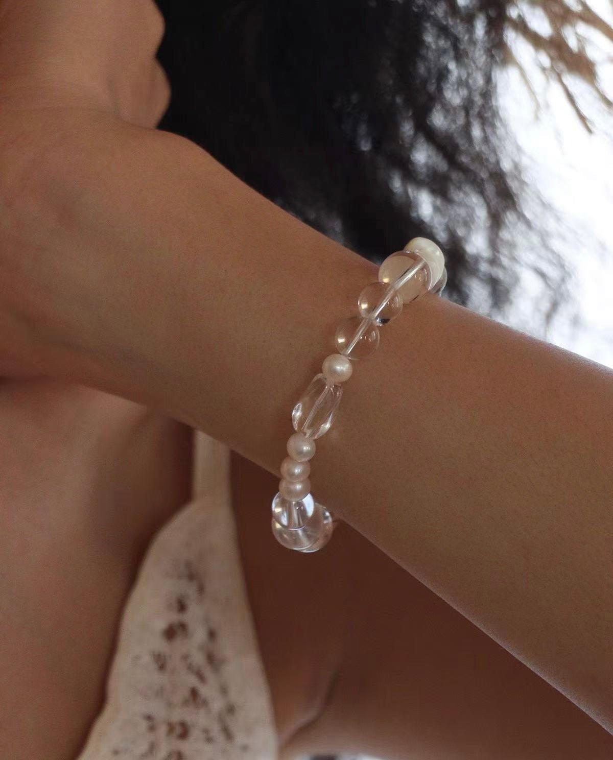 Summer Conch White Crystal Beaded Bracelet gembea jewelry