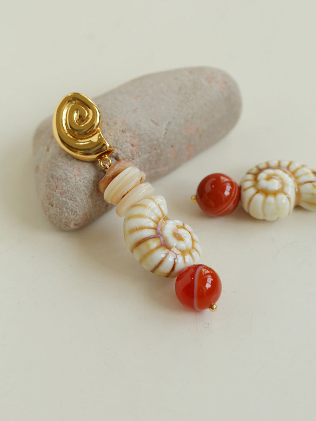 Summer Vacation Conch Shell Earrings