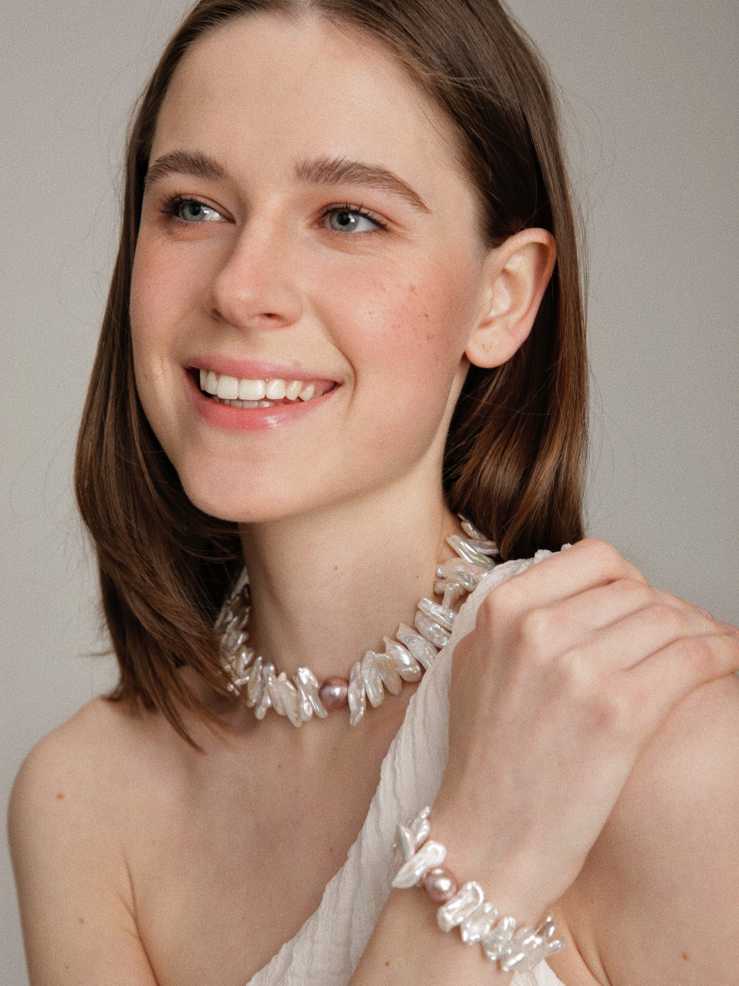 Gembea Jewelry Sunflower Baroque Colored Pearl Bracelet