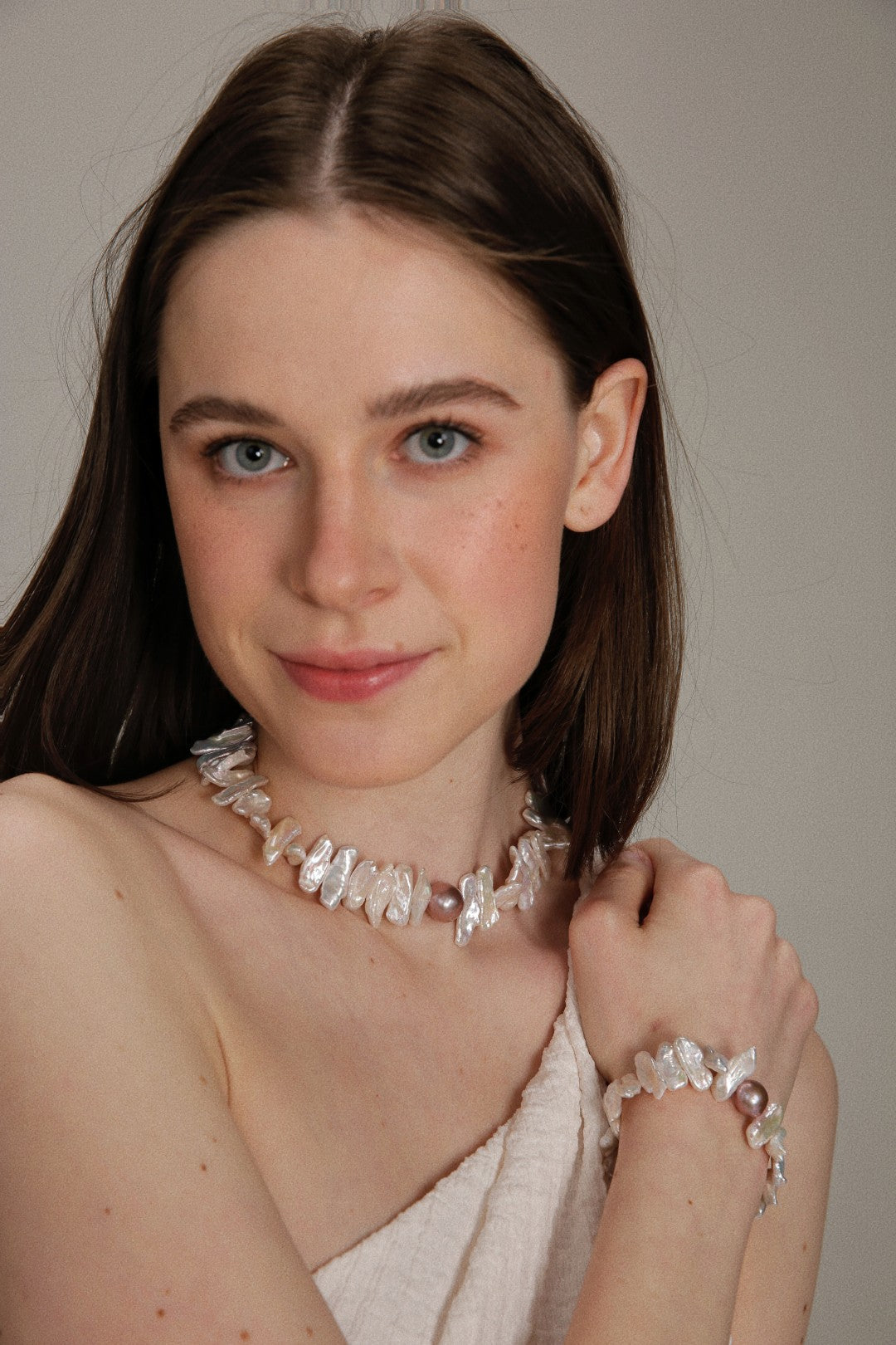 Gembea Jewelry Sunflower Baroque Colored Pearl Bracelet