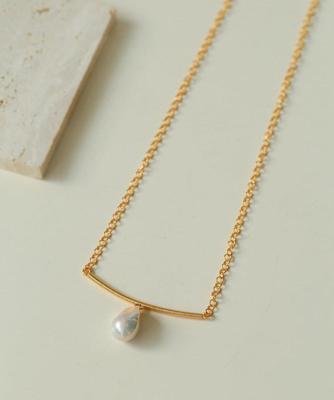 Unique Design Baroque Pendant Necklace - Gembea Jewelry