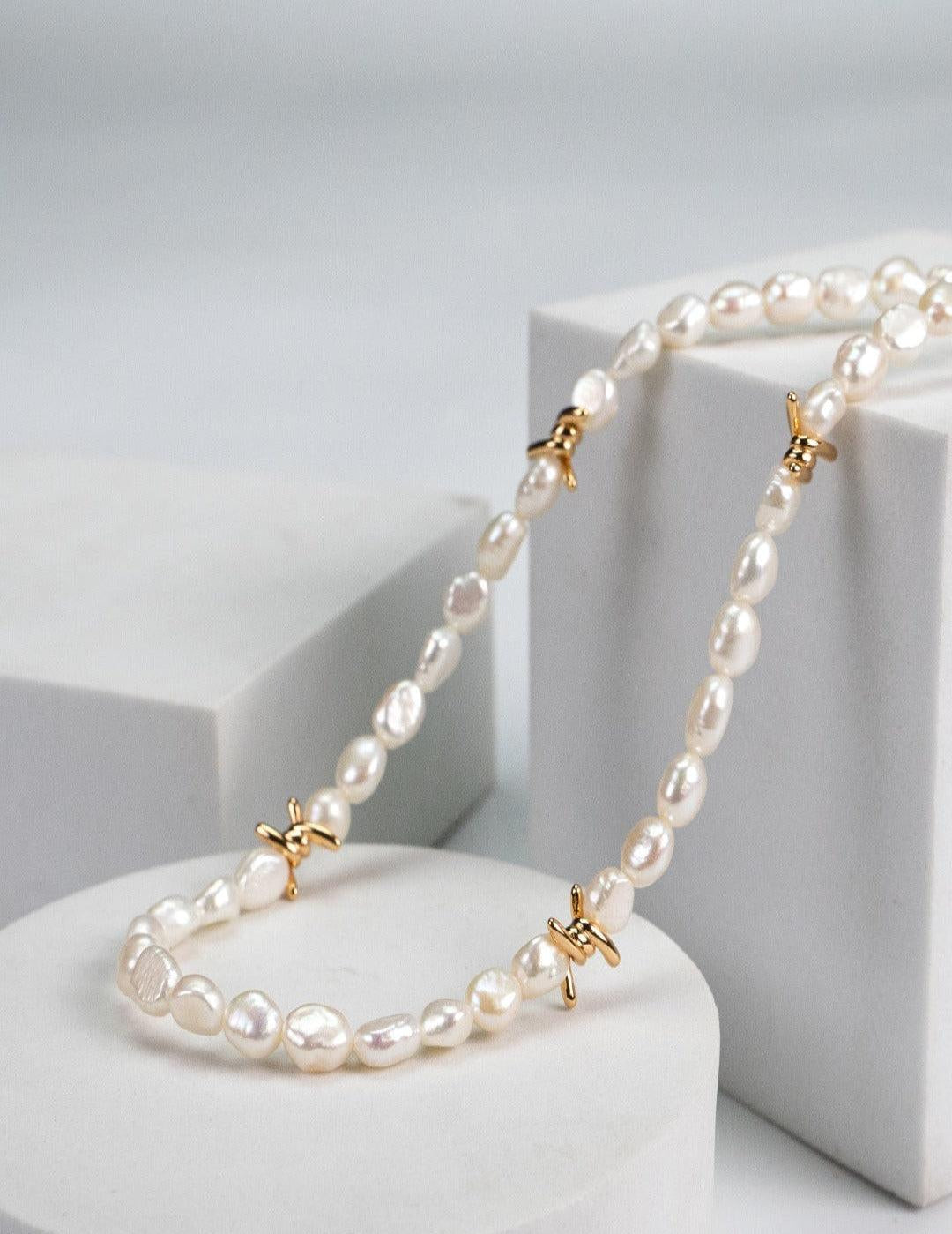 Vine-wrapped Design Baroque Pearl Beaded Necklace - Gembea Jewelry