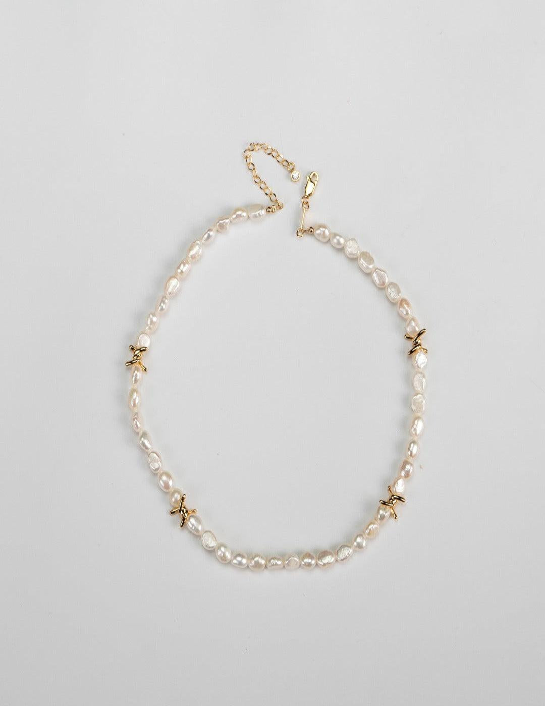 Vine-wrapped Design Baroque Pearl Beaded Necklace - Gembea Jewelry