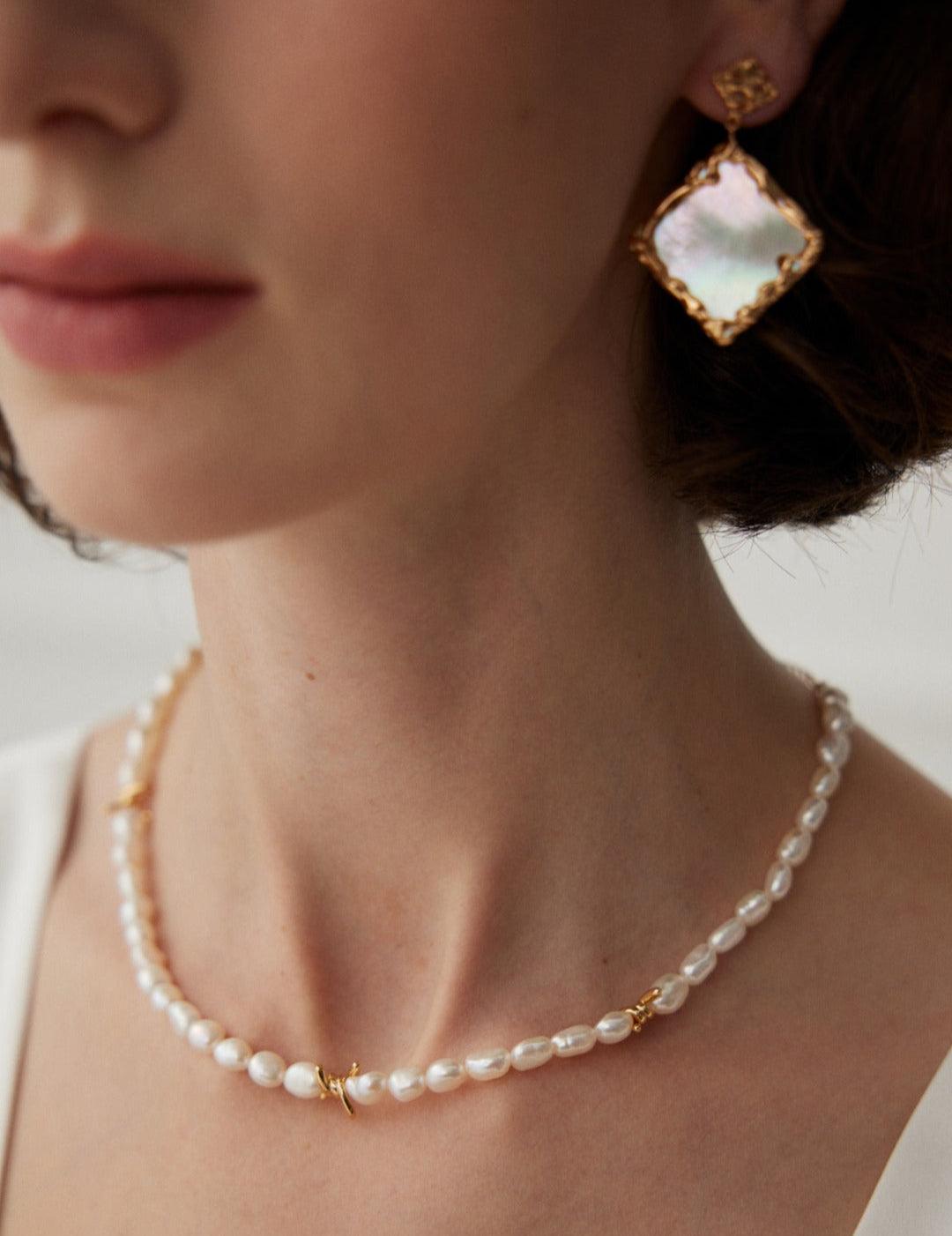 Vine-wrapped Design Baroque Pearl Beaded Necklace - Gembea Jewelry